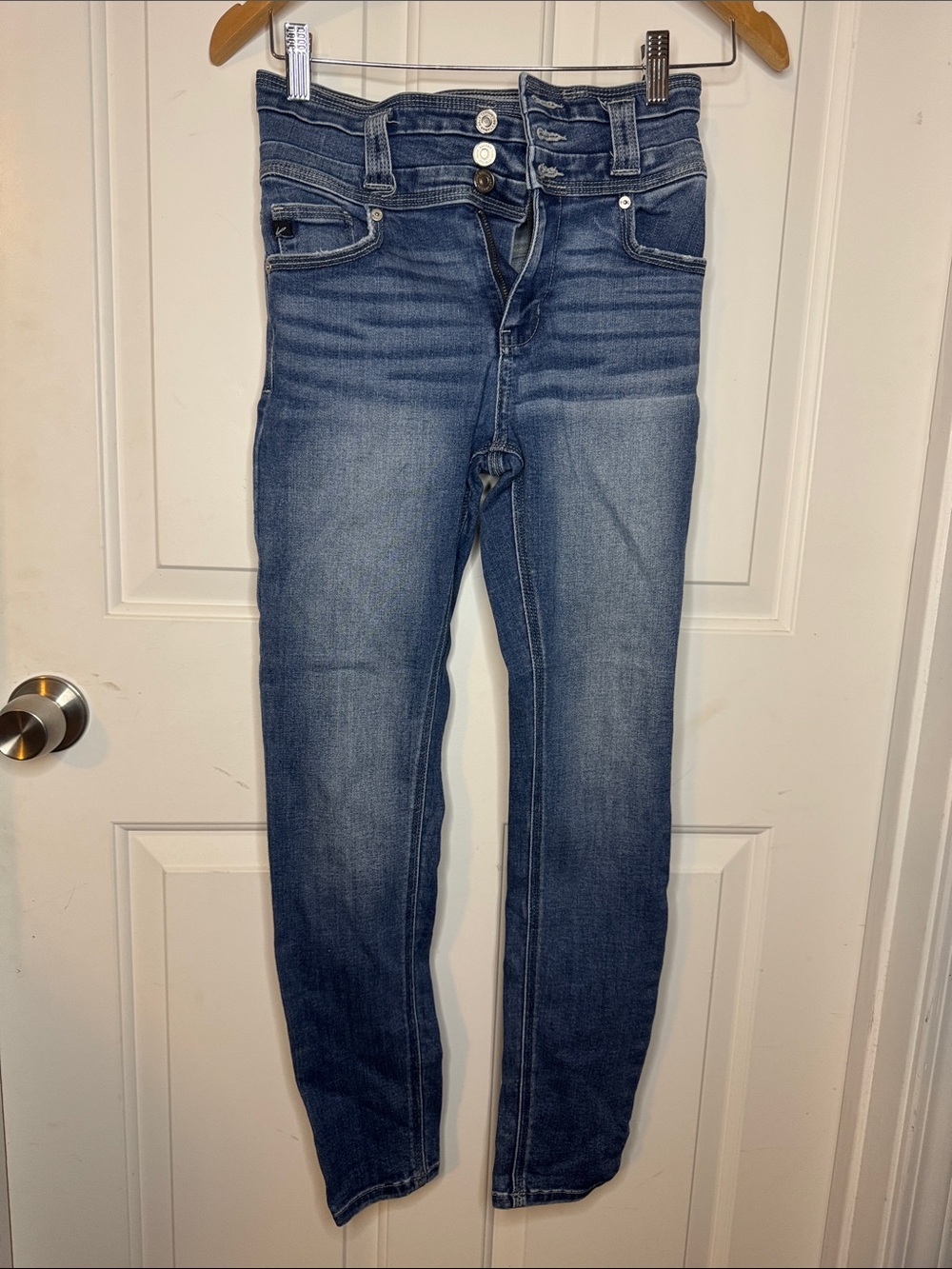 KanCan Blue Women's Skinny Jeans - Faded Denim